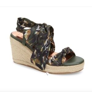 Ted Baker Kelisac Espadrille Wedge Sandal in size 7 US / 38EU
